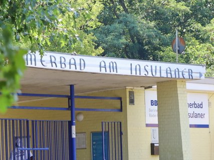 Baignade d'été à l'Insulaner