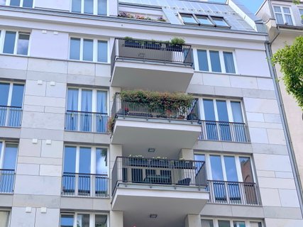 Detail straßenseitige Fassade