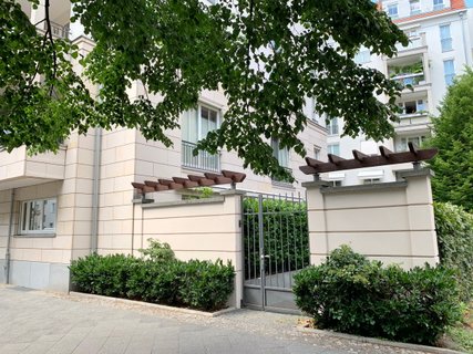 Hausansicht von der Straße