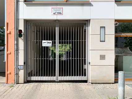 Einfahrt Tiefgarage