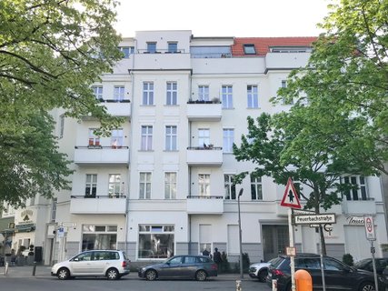 Hausansicht von der Straße